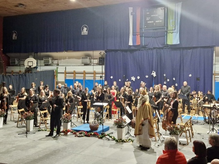 Miklavžev koncert Koroških simfonikov 2025 (2)